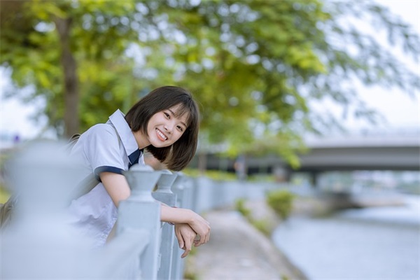 带天字的两字网名励志